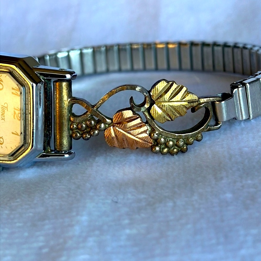 Black Hills Gold Watch Tips - Picture 2 of 13
